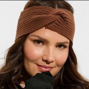 💫TORRID Brown Knitted Headband